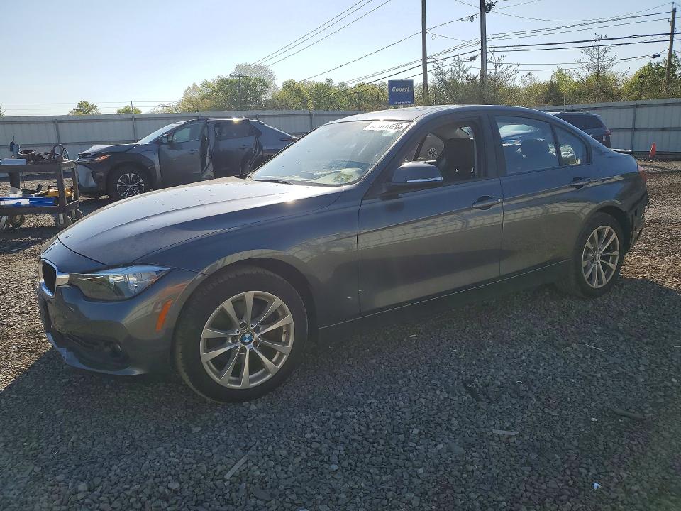 52061326 :رقم المزاد ، WBA8E5G57HNU22670 vin ، 2017 Bmw 320 مزاد بيع