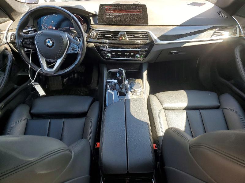 52130616 :رقم المزاد ، WBAJR7C07LCD65602 vin ، 2020 Bmw 530 مزاد بيع