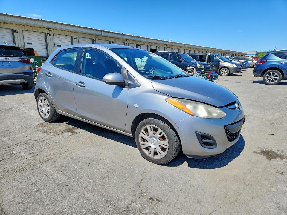 52521646 :رقم المزاد ، JM1DE1HY3B0122051 vin ، 2011 Mazda Mazda 2 مزاد بيع