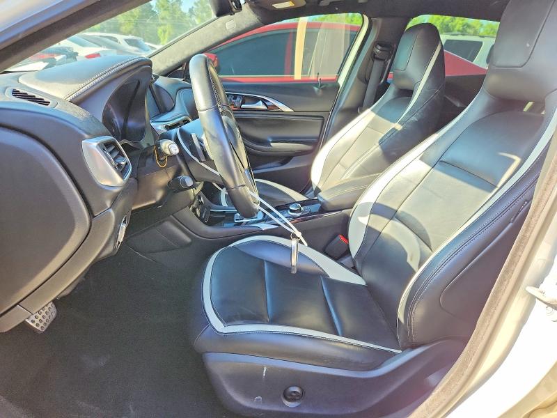 52068706 :رقم المزاد ، SJKCH5CP2JA042092 vin ، 2018 Infiniti Qx30 مزاد بيع