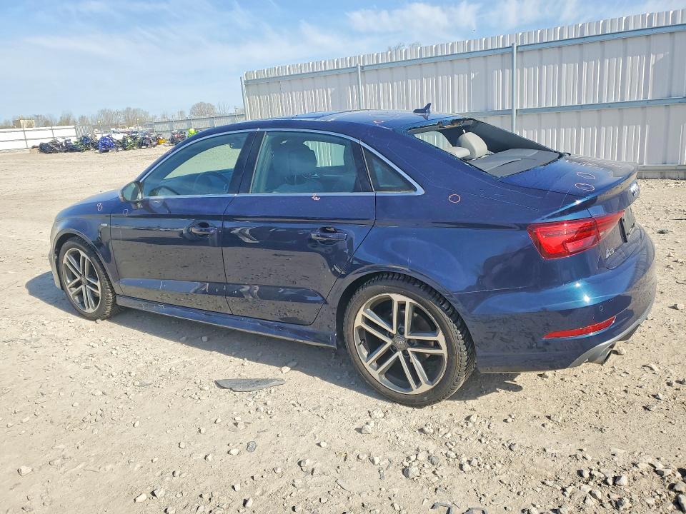 Продажа на аукционе авто 2018 Audi A3, vin: WAUJ8GFF4J1057988, номер лота: 51770696