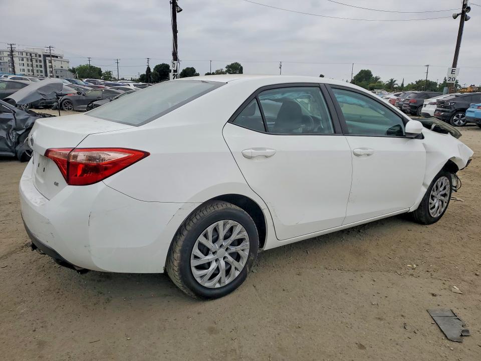 Продаж на аукціоні авто 2017 Toyota Corolla, vin: 5YFBURHE1HP723956, номер лоту: 52991066
