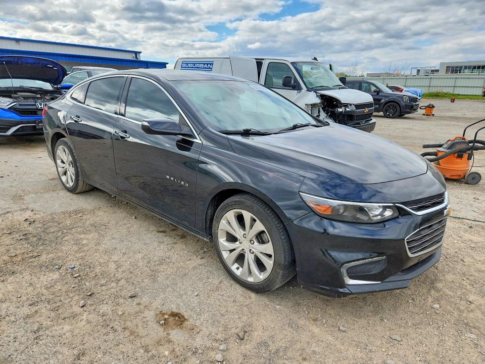 52576386 :رقم المزاد ، 1G1ZH5SX7HF127871 vin ، 2017 Chevrolet Malibu مزاد بيع