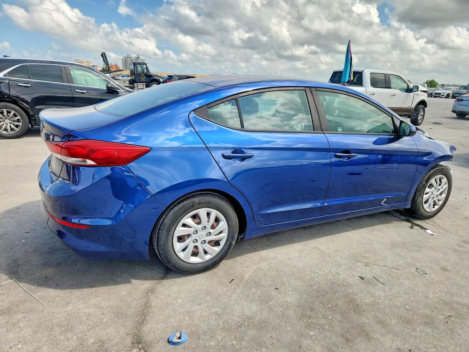 Продаж на аукціоні авто 2018 Hyundai Elantra, vin: 5NPD74LF9JH355855, номер лоту: 54204076