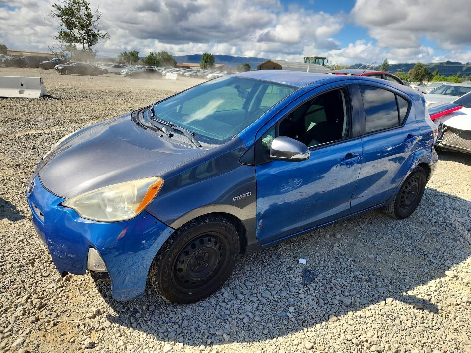 Продажа на аукционе авто 2013 Toyota Prius C, vin: JTDKDTB34D1554292, номер лота: 52244256