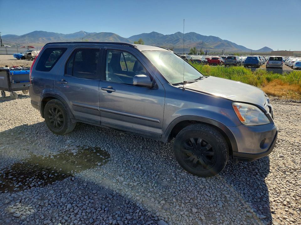 54617136 :رقم المزاد ، JHLRD78945C039884 vin ، 2005 Honda Cr-v مزاد بيع