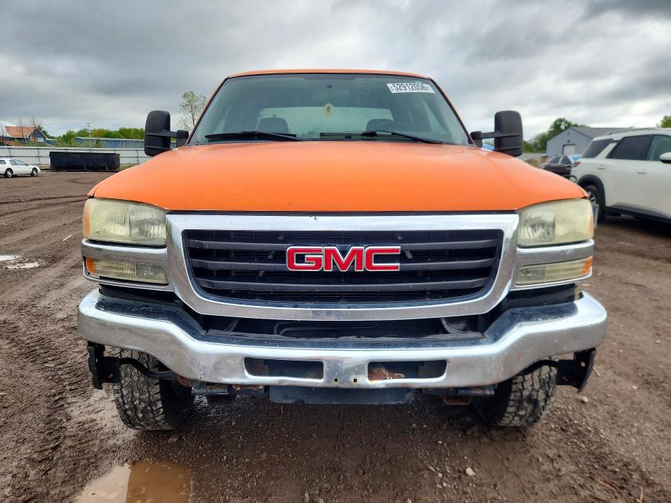 Продаж на аукціоні авто 2005 Gmc Sierra, vin: 1GTHC29U05E200186, номер лоту: 52912056
