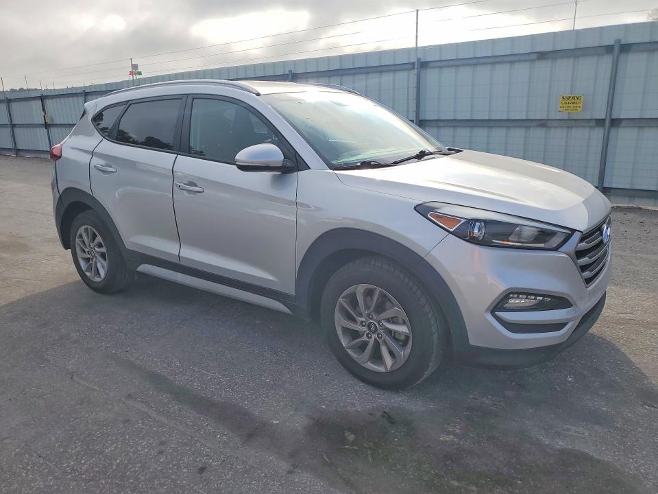 2018 Hyundai Tucson მანქანა იყიდება აუქციონზე, vin: KM8J33A41JU728883, აუქციონის ნომერი: 54386976