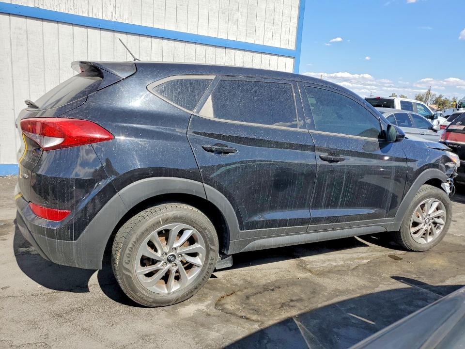 Продажа на аукционе авто 2018 Hyundai Tucson, vin: KM8J2CA44JU780883, номер лота: 55636176