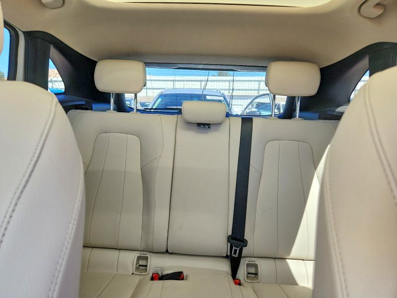 53128046 :رقم المزاد ، W1N4N4HBXNJ402070 vin ، 2022 Mercedes-benz Gla مزاد بيع