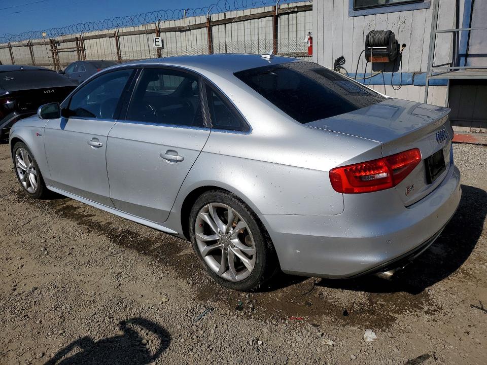 2013 Audi S4 მანქანა იყიდება აუქციონზე, vin: WAUBGAFL0DA102455, აუქციონის ნომერი: 53292336