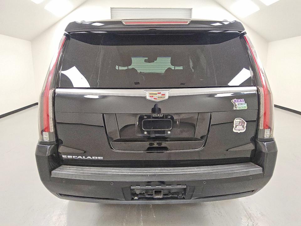 Продажа на аукционе авто 2017 Cadillac Escalade, vin: 1GYS4CKJ9HR231498, номер лота: 53748576