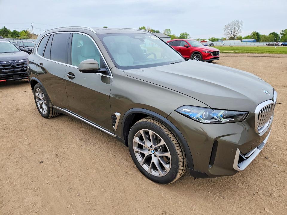 53446266 :رقم المزاد ، 5UX23EU03R9R43269 vin ، 2024 Bmw X5 مزاد بيع
