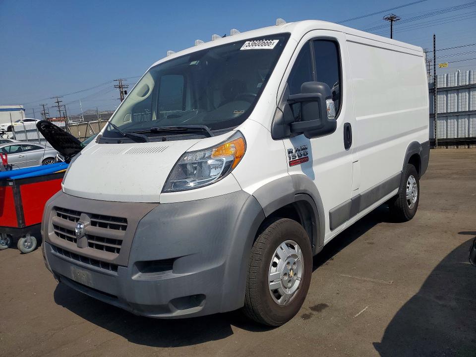 53600666 :رقم المزاد ، 3C6TRVNG3JE100244 vin ، 2018 Ram Promaster 1500 مزاد بيع