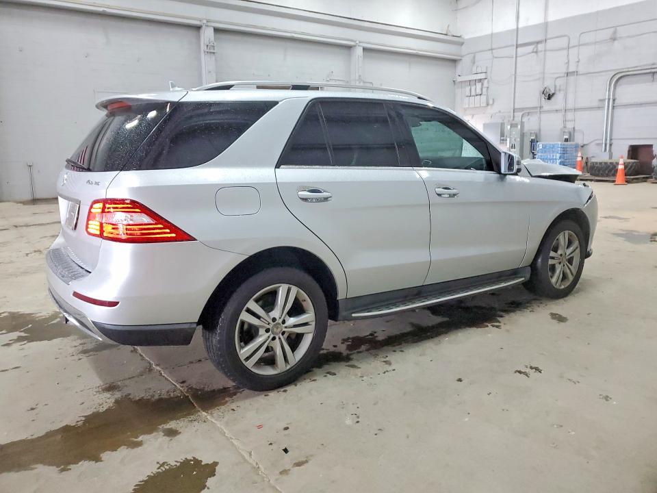 Продажа на аукционе авто 2014 Mercedes-benz Ml, vin: 4JGDA5HB7EA329437, номер лота: 52379176