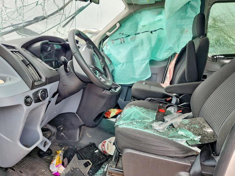 54275686 :رقم المزاد ، 1FTYE1CM9JKB42040 vin ، 2018 Ford Transit مزاد بيع