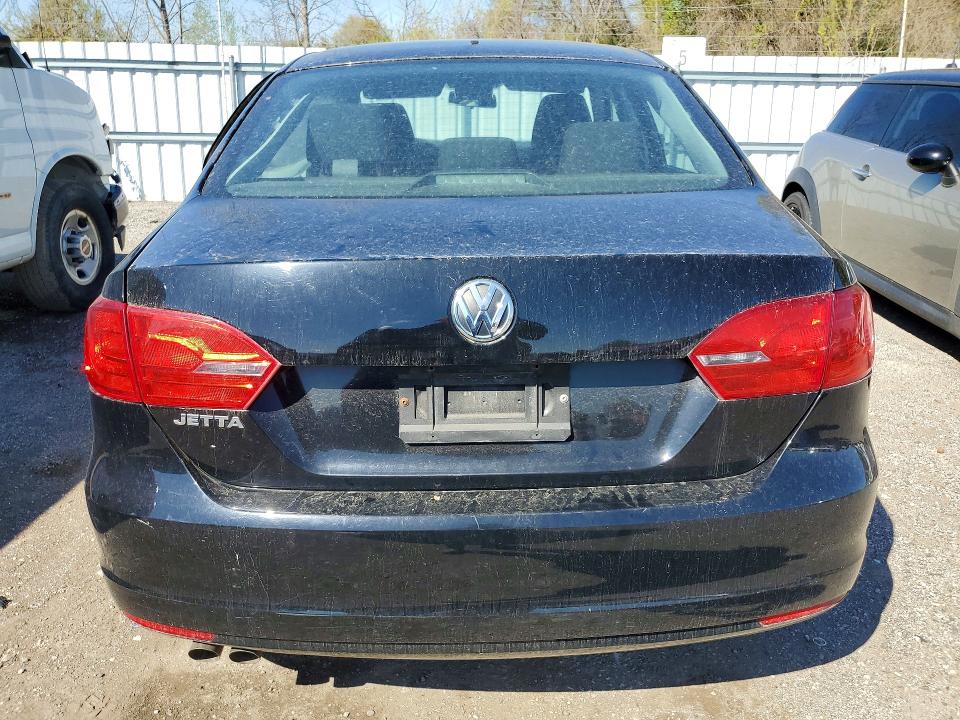 2014 Volkswagen Jetta მანქანა იყიდება აუქციონზე, vin: 3VW2K7AJ4EM424138, აუქციონის ნომერი: 49989006