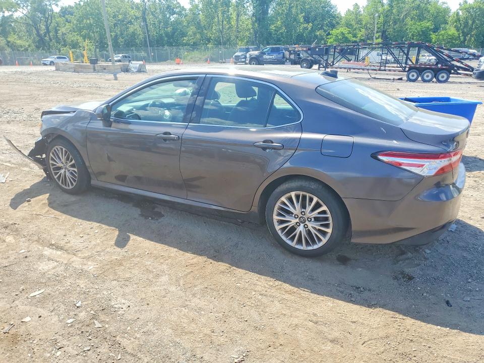 2018 Toyota Camry მანქანა იყიდება აუქციონზე, vin: 4T1B11HK7JU021919, აუქციონის ნომერი: 54051286