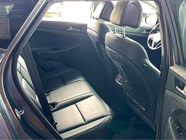 55464296 :رقم المزاد ، KM8J3CA28GU094821 vin ، 2016 Hyundai Tucson مزاد بيع