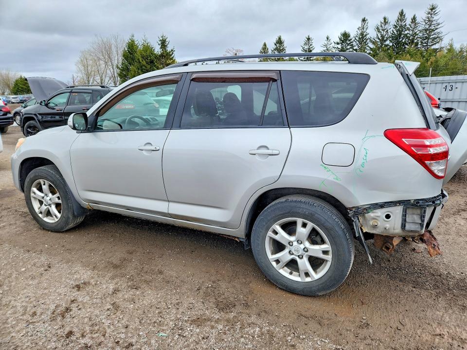 52551426 :رقم المزاد ، 2T3BF4DV3BW169402 vin ، 2011 Toyota Rav4 مزاد بيع