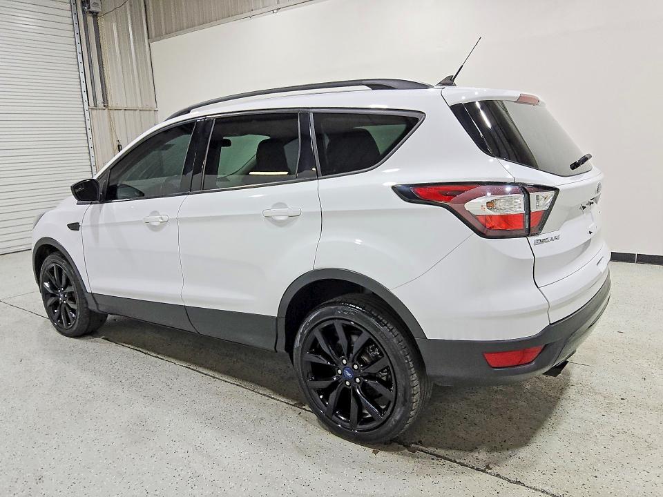 Продажа на аукционе авто 2018 Ford Escape, vin: 1FMCU9GD2JUD25303, номер лота: 50856556