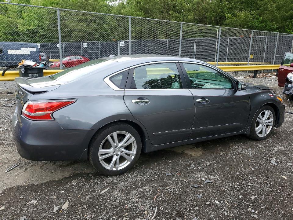 Продажа на аукционе авто 2015 Nissan Altima, vin: 1N4BL3AP4FC293315, номер лота: 52510926