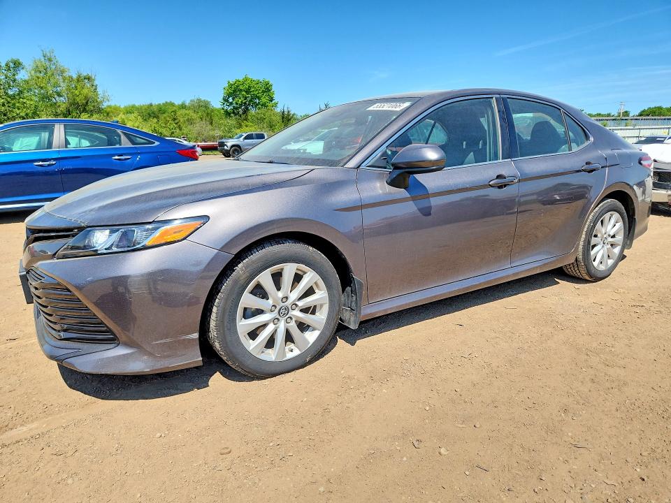 2019 Toyota Camry მანქანა იყიდება აუქციონზე, vin: 4T1B11HK0KU229514, აუქციონის ნომერი: 55521066