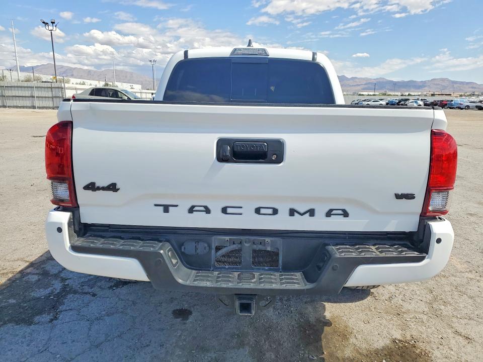 Продаж на аукціоні авто 2022 Toyota Tacoma, vin: 3TMCZ5AN1NM502305, номер лоту: 54543646