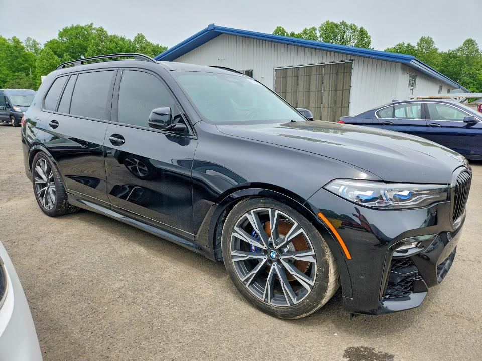 55349536 :رقم المزاد ، 5UXCX6C08M9H52376 vin ، 2021 Bmw X7 مزاد بيع