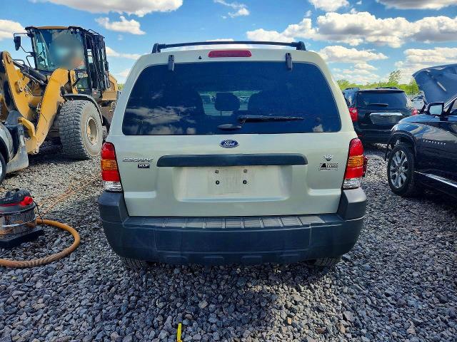 2006 Ford Escape მანქანა იყიდება აუქციონზე, vin: 1FMYU03196KA11597, აუქციონის ნომერი: 53171616