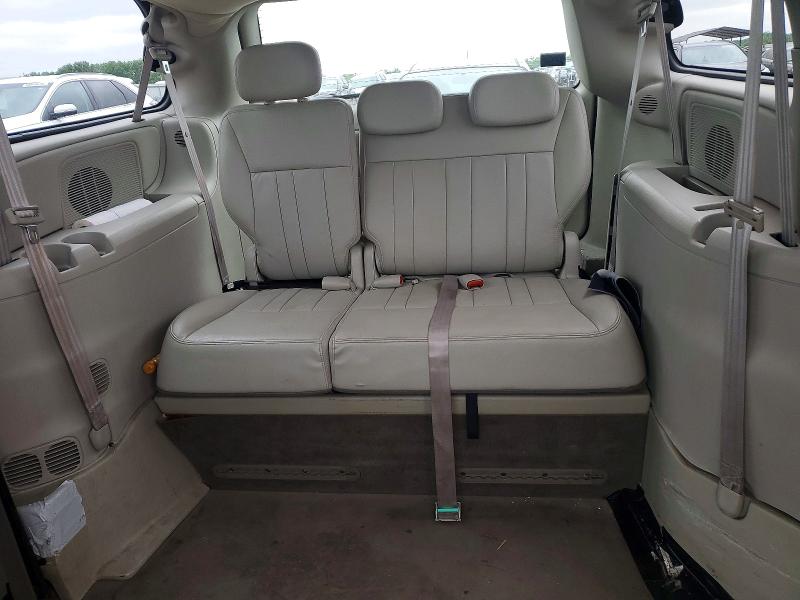 Auction sale of the 2005 Chrysler Town & Country, vin: 2C8GP54L55R233797, lot number: 54141006