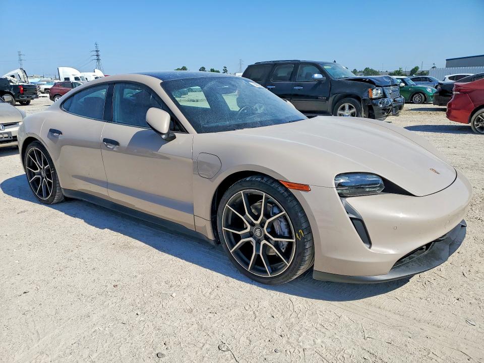52932496 :رقم المزاد ، WP0AA2Y10RSA10817 vin ، 2024 Porsche Taycan مزاد بيع