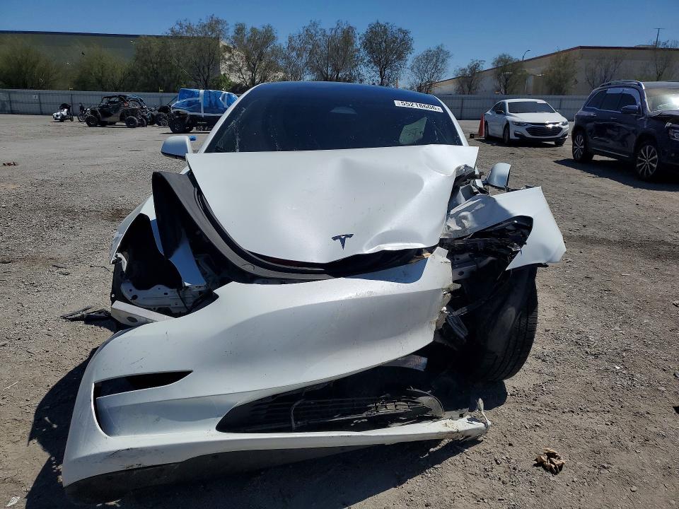 Продажа на аукционе авто 2023 Tesla Model 3, vin: 5YJ3E1EA1PF398661, номер лота: 55218606