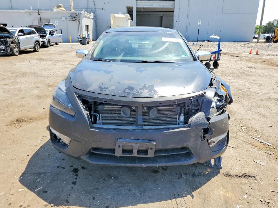 2013 Nissan Altima მანქანა იყიდება აუქციონზე, vin: 1N4AL3AP2DN438266, აუქციონის ნომერი: 54058556