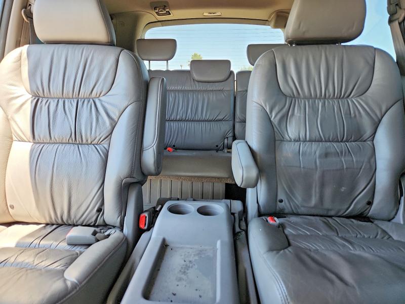 52611716 :رقم المزاد ، 5FNRL38938B052593 vin ، 2008 Honda Odyssey مزاد بيع