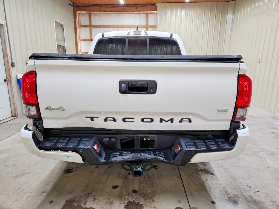 Auction sale of the 2022 Toyota Tacoma, vin: 3TMCZ5AN5NM528888, lot number: 52575856