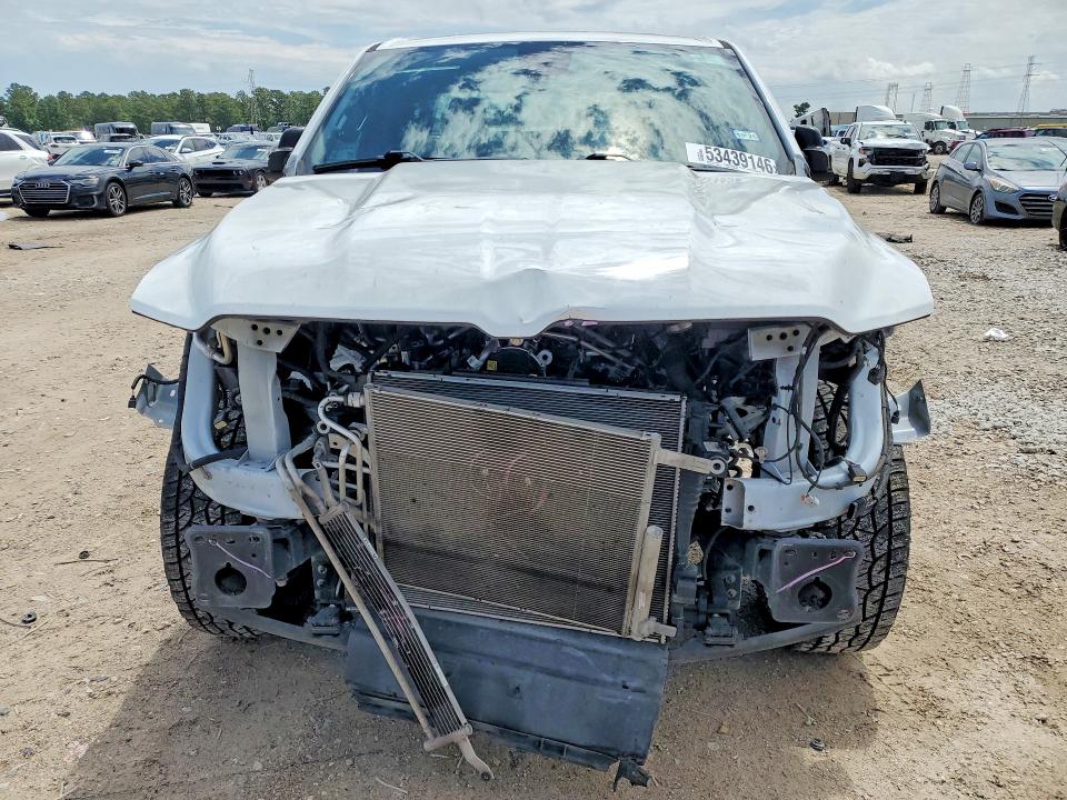 Продаж на аукціоні авто 2022 Ram 1500, vin: 1C6RREBG9NN398654, номер лоту: 53439146