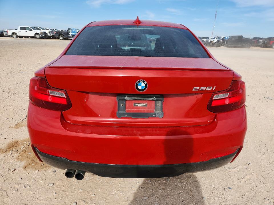 2016 Bmw 228 მანქანა იყიდება აუქციონზე, vin: WBA1F9C5XGV545003, აუქციონის ნომერი: 53172266