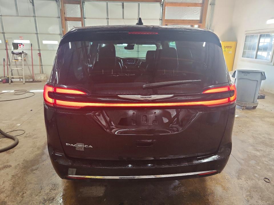 55186116 :رقم المزاد ، 2C4RC1BG4RR136360 vin ، 2024 Chrysler Pacifica مزاد بيع