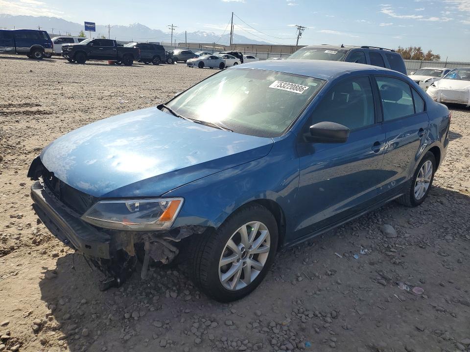 53220886 :رقم المزاد ، 3VWD17AJ0FM329637 vin ، 2015 Volkswagen Jetta مزاد بيع