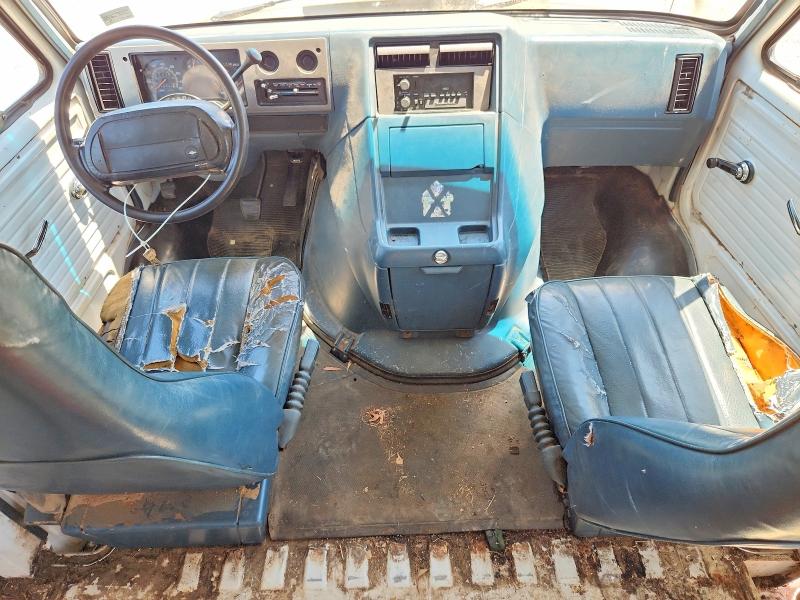 Продажа на аукционе авто 1994 Chevrolet G20, vin: 1GCEG25ZXRF149059, номер лота: 52261546