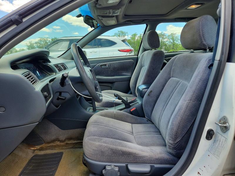 1998 Toyota Camry მანქანა იყიდება აუქციონზე, vin: 4T1BG22K1WU826156, აუქციონის ნომერი: 53810196