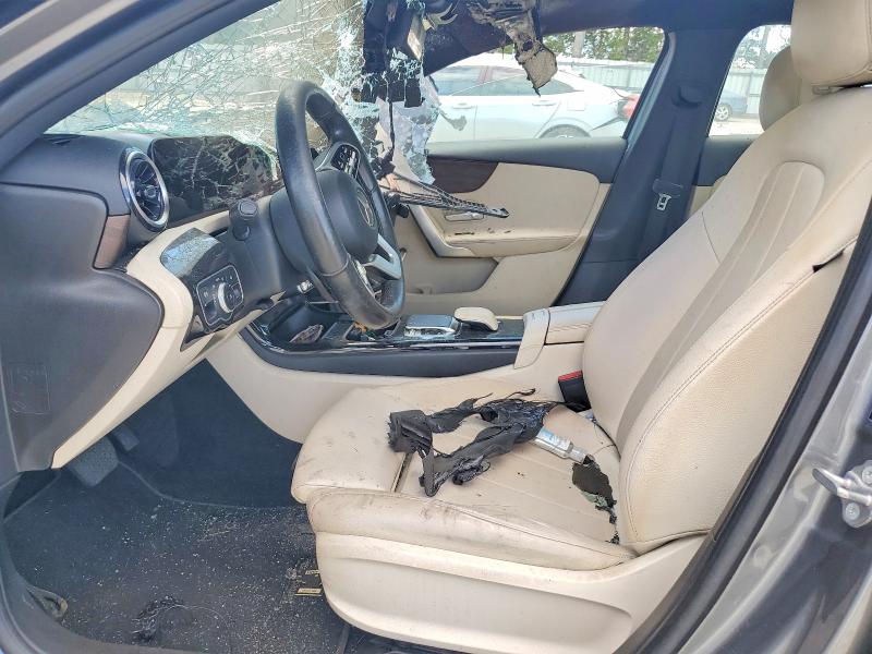 2019 Mercedes-benz A მანქანა იყიდება აუქციონზე, vin: WDD3G4FBXKW025471, აუქციონის ნომერი: 54139686