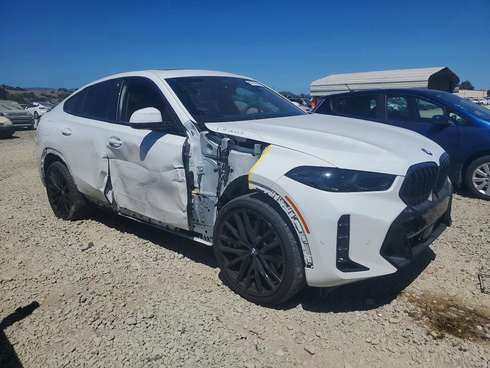 53170106 :رقم المزاد ، 5UX33EX01R9V83998 vin ، 2024 Bmw X6 مزاد بيع