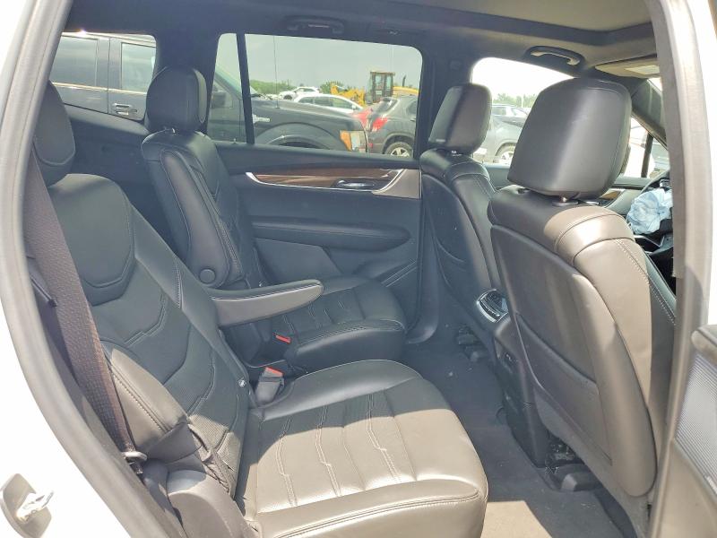 53616496 :رقم المزاد ، 1GYKPHRS8NZ165265 vin ، 2022 Cadillac Xt6 مزاد بيع
