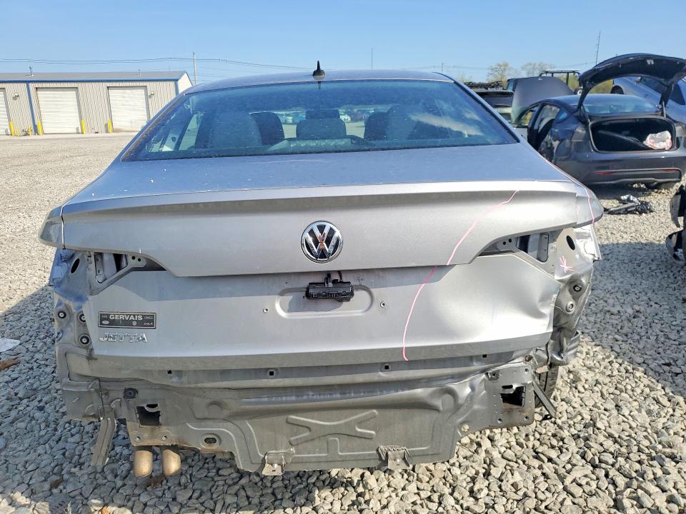 52015976 :رقم المزاد ، 3VWC57BU4KM176022 vin ، 2019 Volkswagen Jetta مزاد بيع