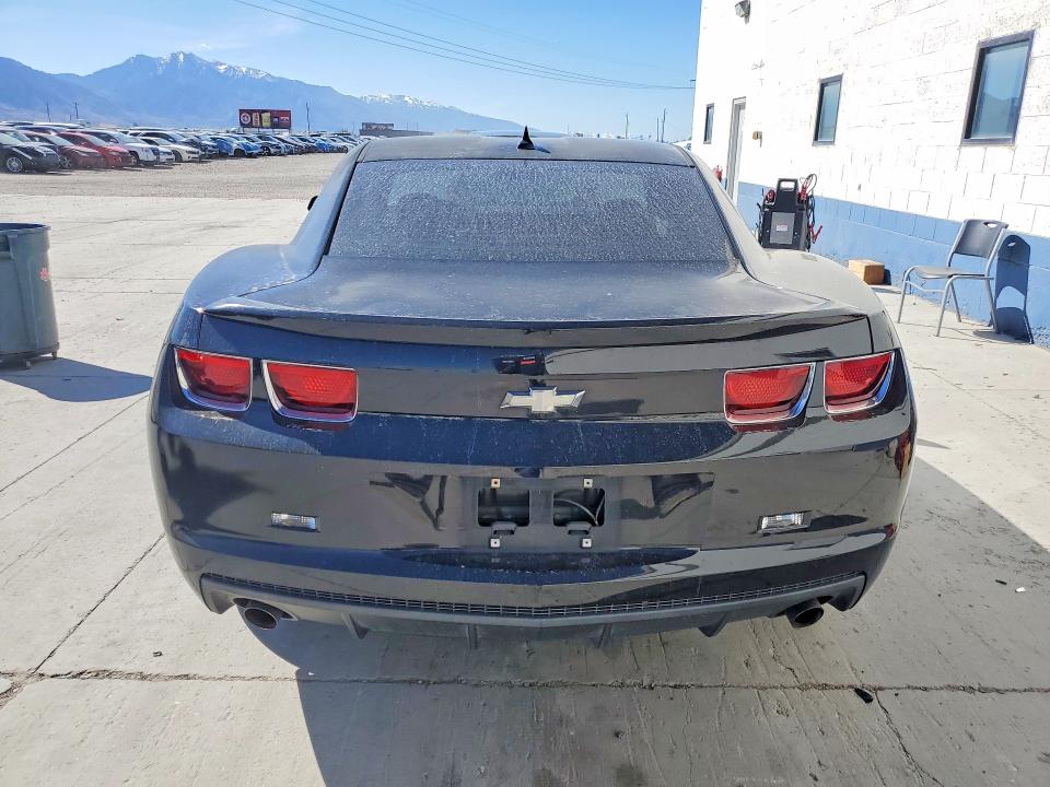 2013 Chevrolet Camaro მანქანა იყიდება აუქციონზე, vin: 2G1FA1E33D9239899, აუქციონის ნომერი: 53261536