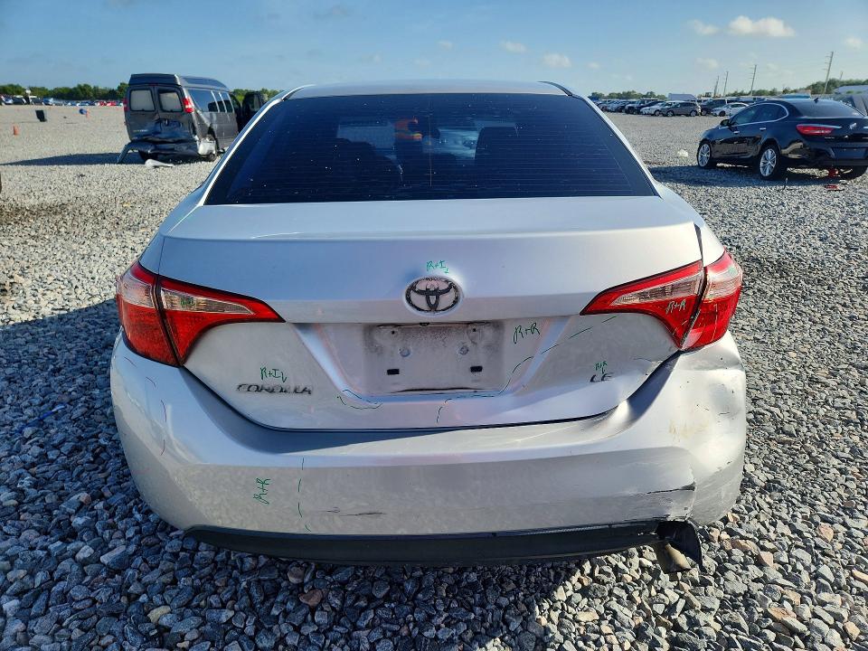 Продажа на аукционе авто 2018 Toyota Corolla, vin: 2T1BURHE4JC976940, номер лота: 54282636