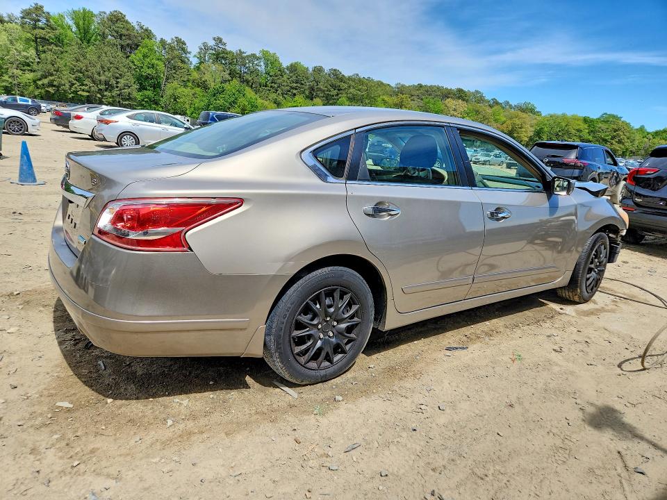 2013 Nissan Altima მანქანა იყიდება აუქციონზე, vin: 1N4AL3AP2DC276103, აუქციონის ნომერი: 51985466