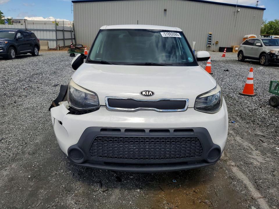 51892886 :رقم المزاد ، KNDJN2A22F7130380 vin ، 2015 Kia Soul مزاد بيع